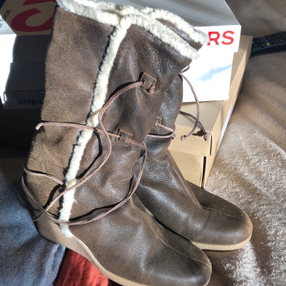 Stunning Michael Kors winter boots - Picture 2 of 4